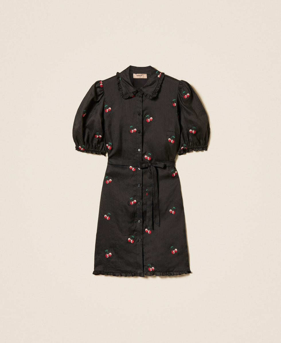 Vestido corto de ramio con bordados