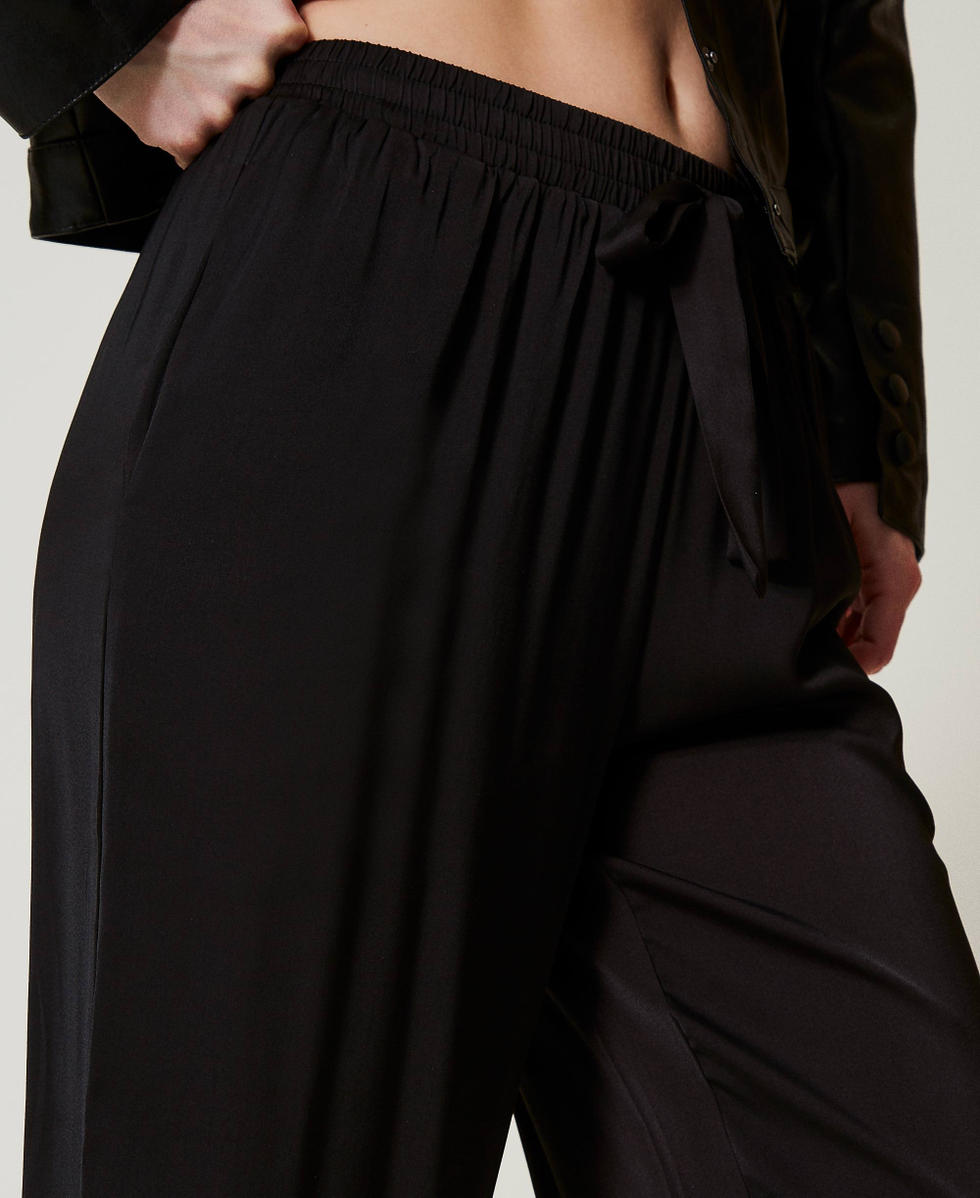 Pantalon de jogging en satin Noir Femme 251LL2ZDD_00006_04