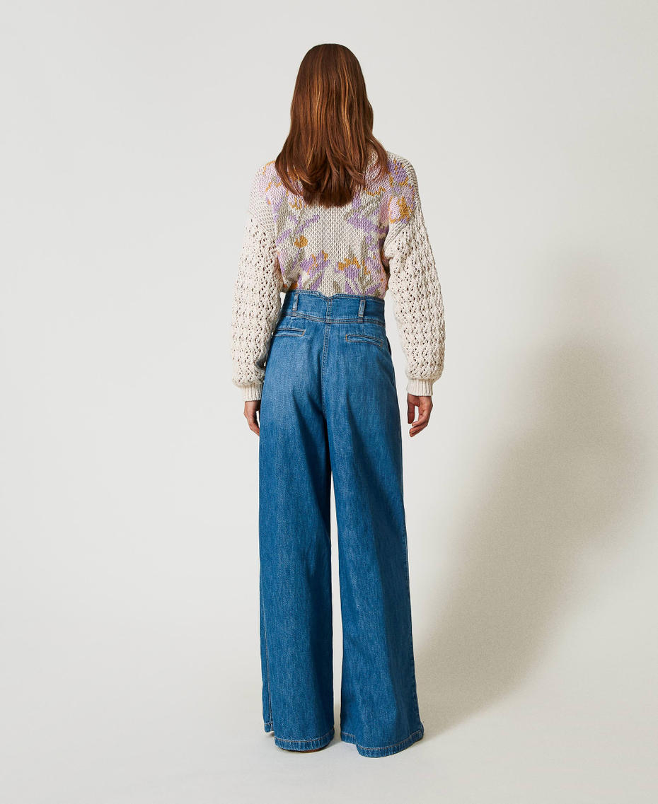 Wide-Leg-Jeans mit Falten Mittleres "Denimblau" Frau 251TP2611_01611_03