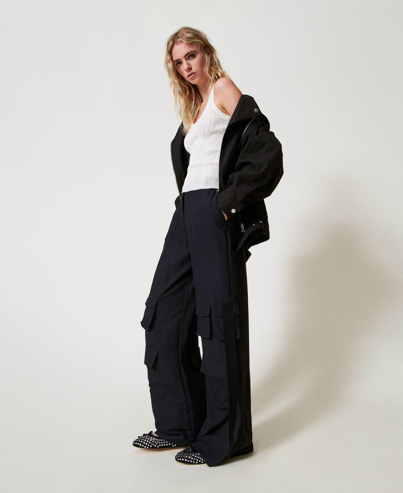 Crêpe de Chine cargo trousers Black Woman 251AP2244_00006_01