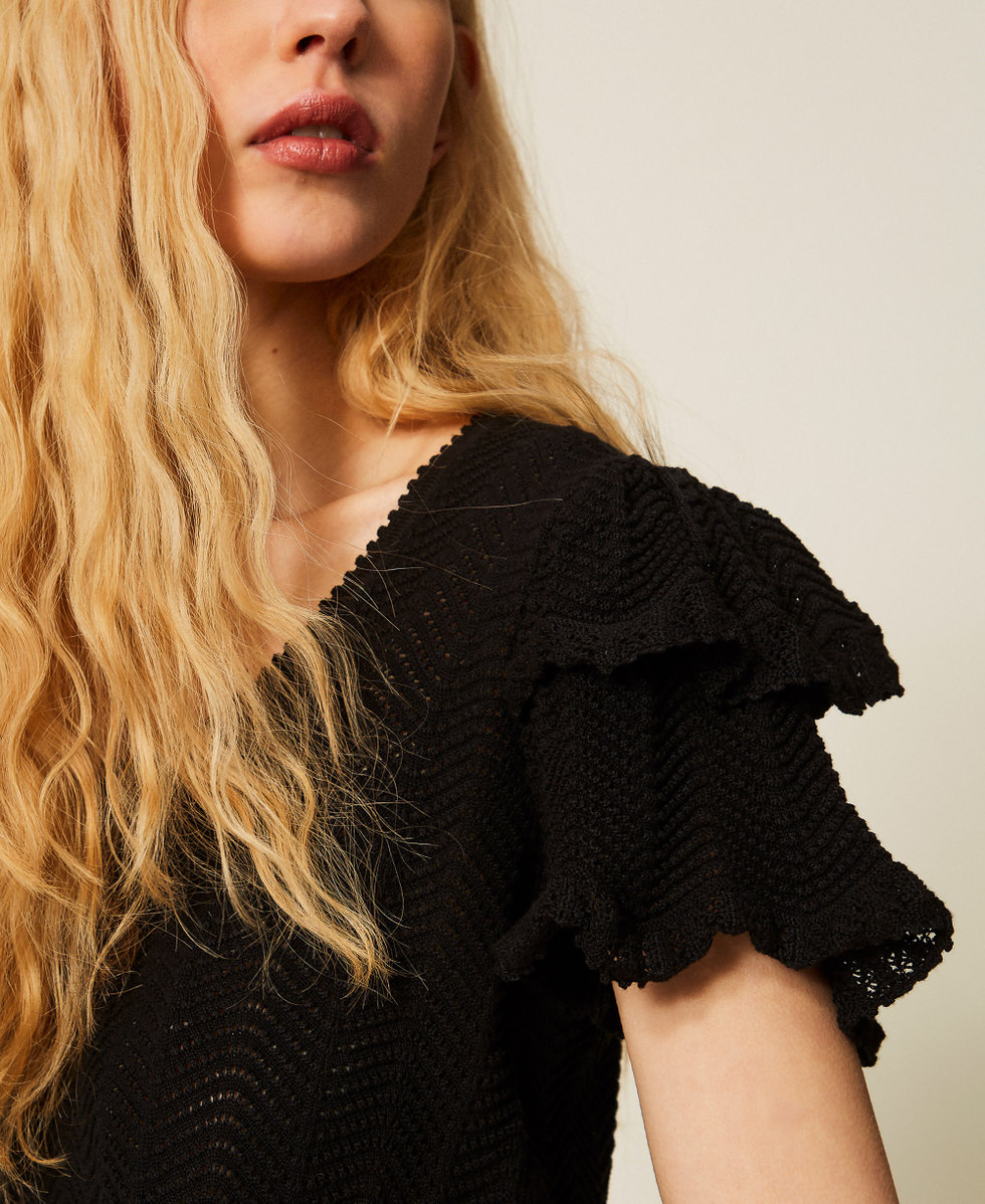 Figurbetonter Pullover mit Volant Schwarz Frau 261TT3051_00006_04