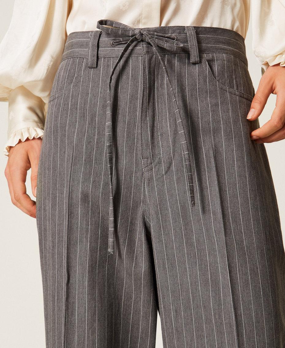 Wool blend pinstripe trousers Grey Melange/Snow White Pinstripe Woman 252TT2440_13038_04