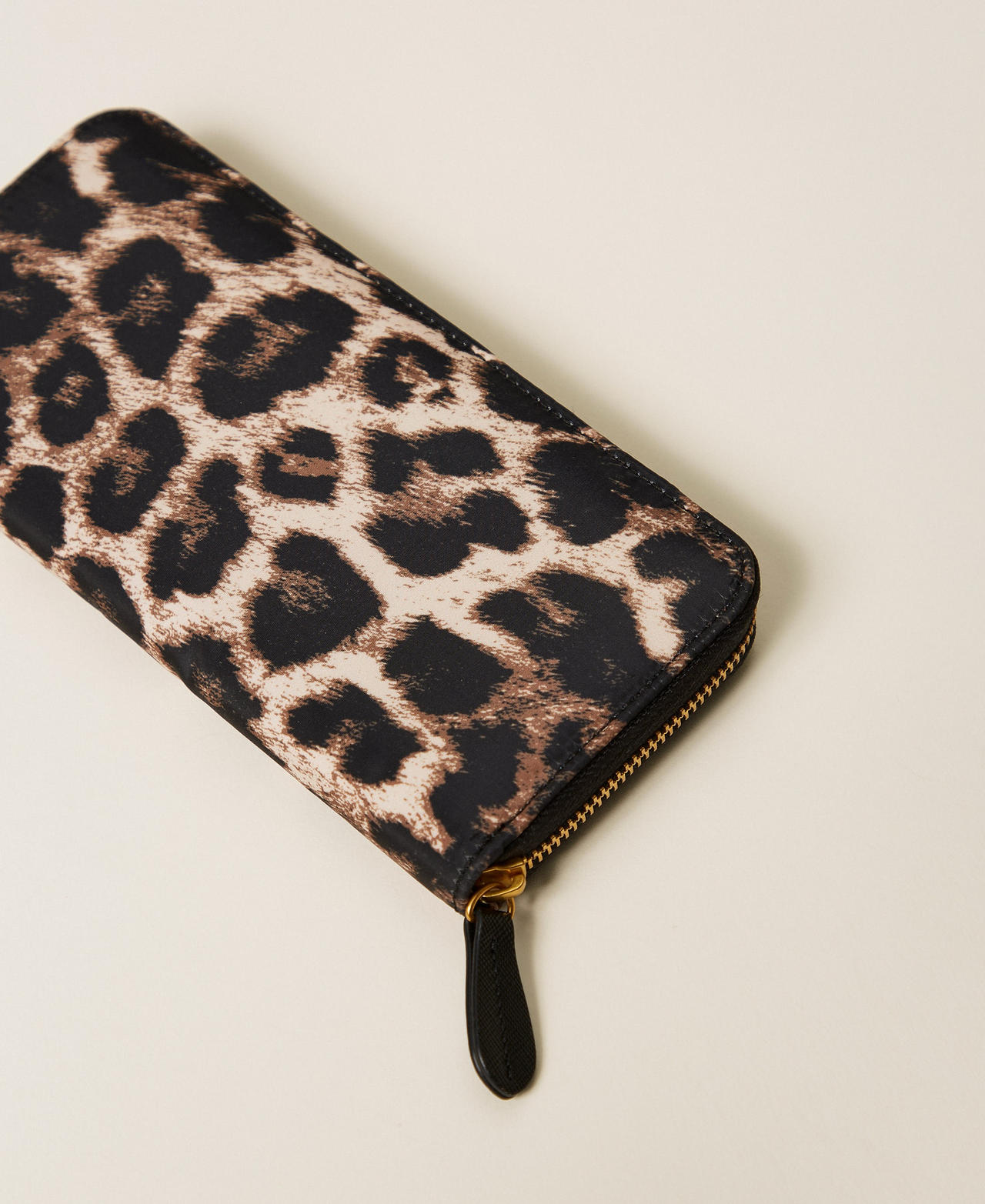 Animal print zip-around wallet Leopard Print Woman 262TL8010_02114_02
