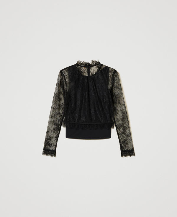 Blusa cropped in pizzo e top