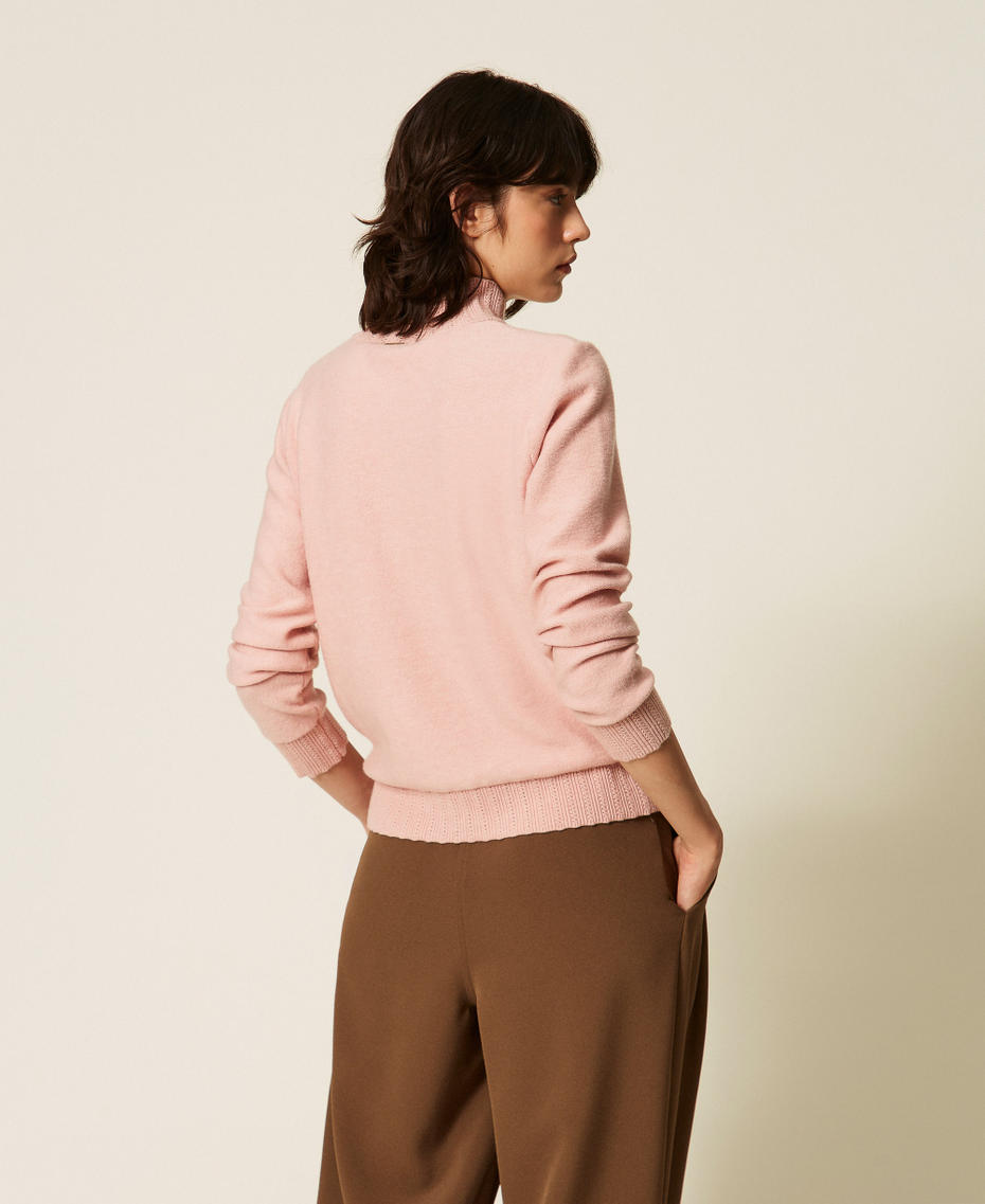 Turtleneck jumper with brooch Powder Rose Woman 262LI3BAA_13678_03