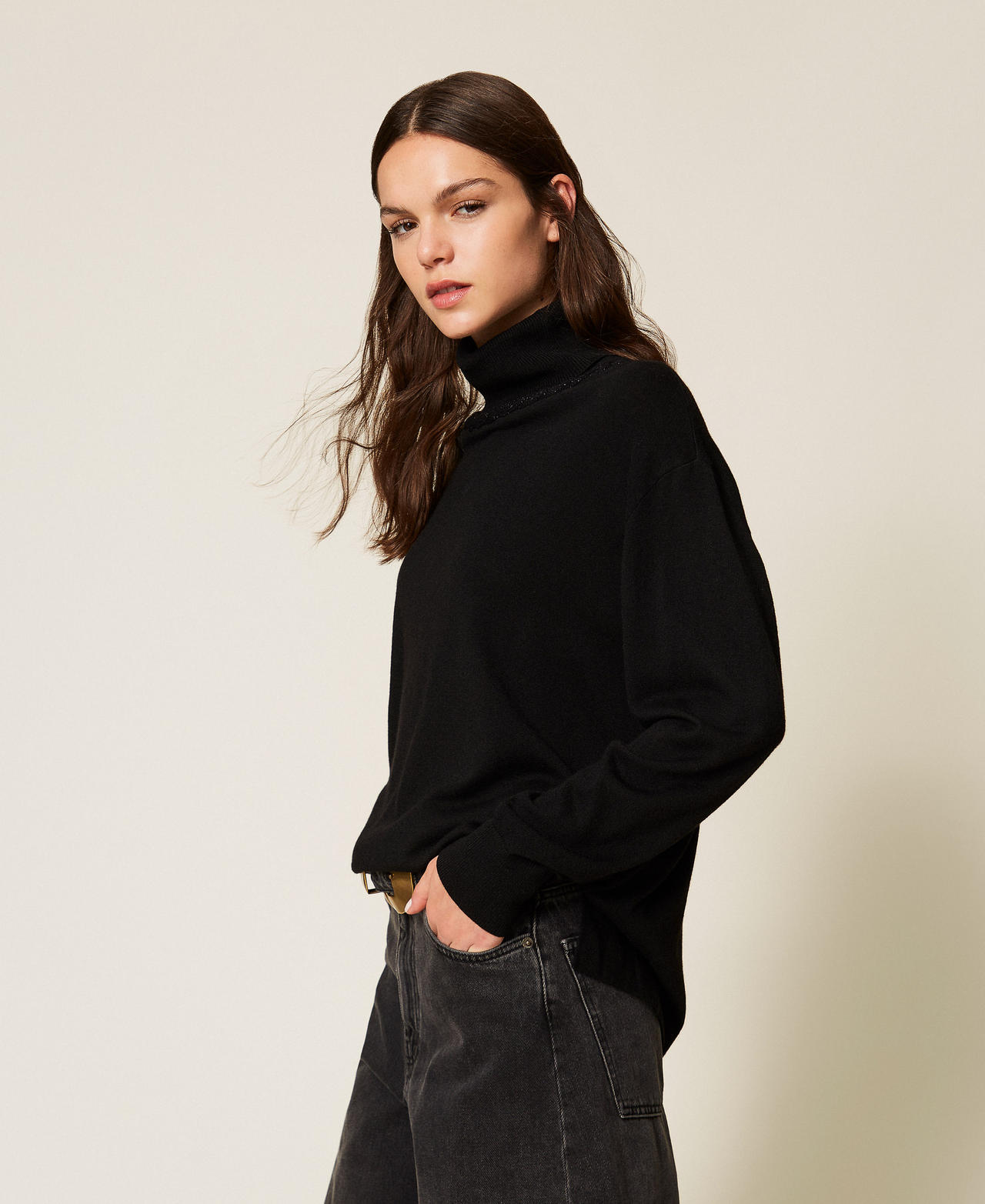 Maglia dolcevita lurex con treccia Nero Donna 252LL3NBB_00006_02