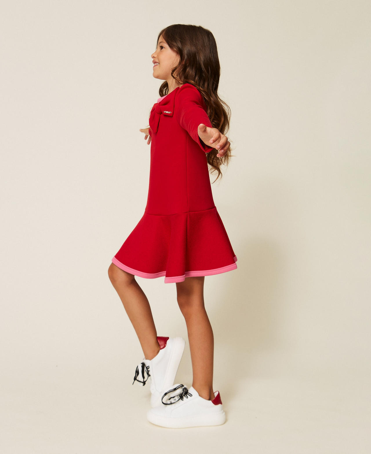 Robe courte fille en scuba avec n&oelig;ud