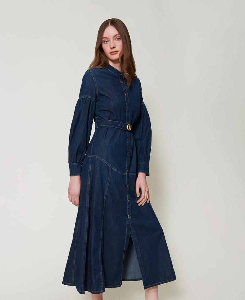 Maxi-Jeanskleid mit Gürtel