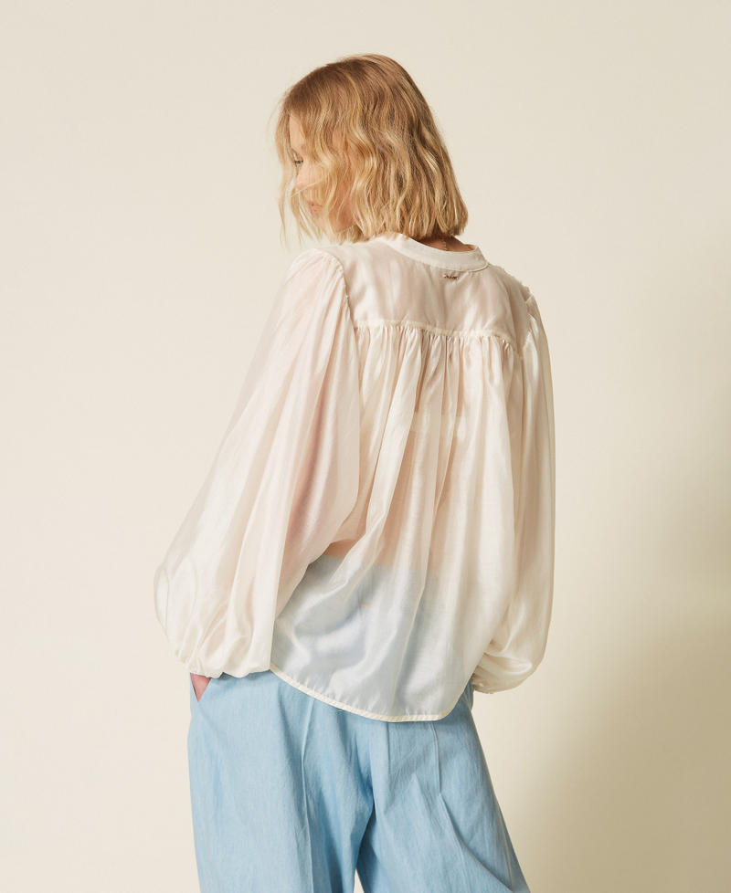 Hemdbluse aus Voile mit Kr&auml;uselung Wei&szlig; Schnee Frau 261TF2040_00282_03