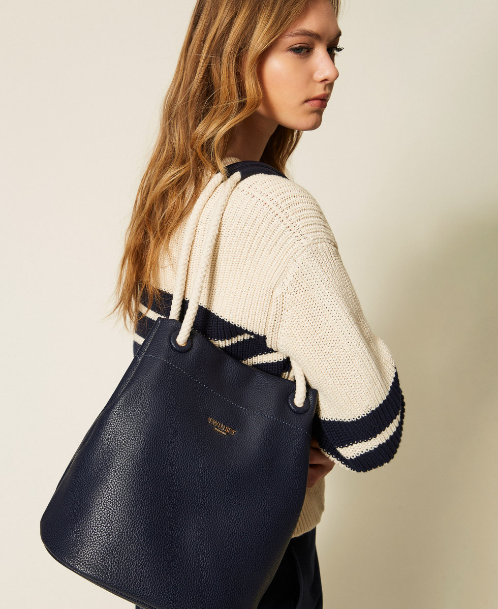 Beuteltasche mit Kordelhenkeln "True Navy"-Blau Frau 261TD8191_05259_T0