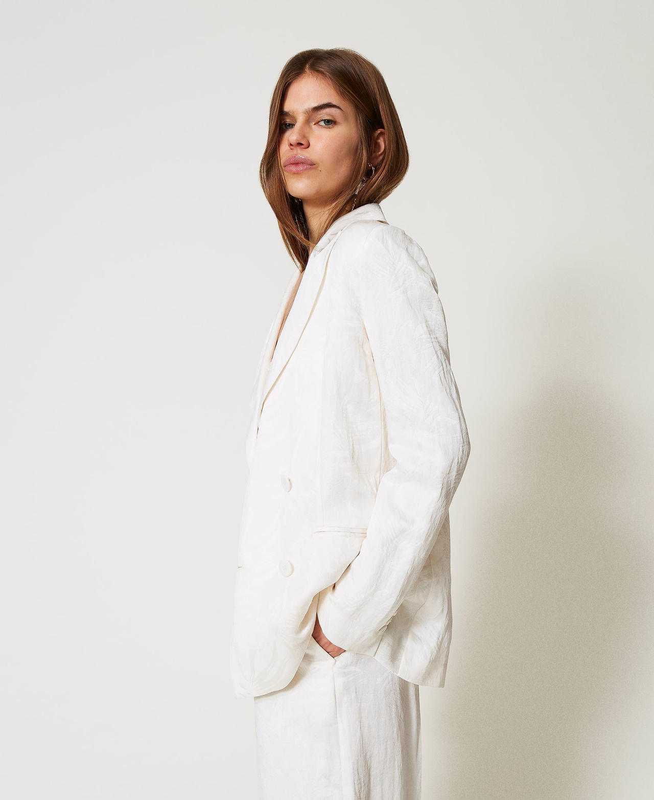 Blazer in jacquard satin White Snow Woman 251TT2175_00282_02