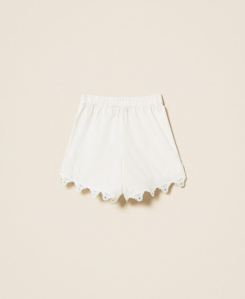 Baby-Shorts aus Popeline mit Spitze Mattwei&szlig; M&auml;dchen 261GB2021_00526_S1