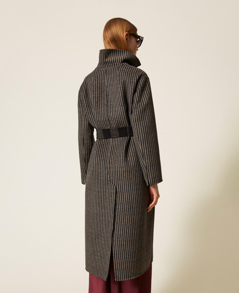 Double wool cloth reversible coat Black/Snow White Double Check Woman 252TP2080_12781_03