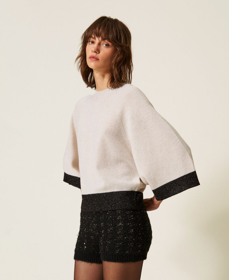 Pull cropped en laine et cachemire avec lurex Or "Parchment"/Noir Femme 262TP3511_13930_02