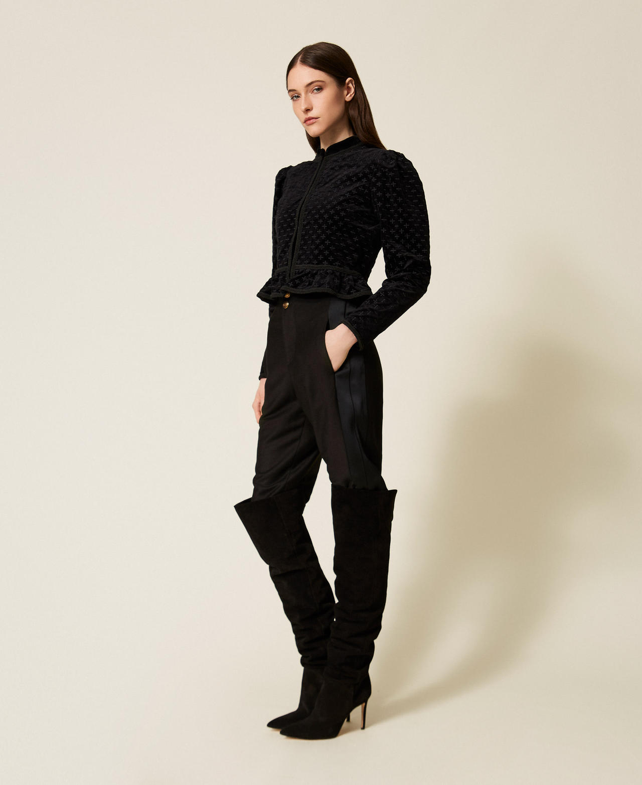 Velvet jacket with embroidery Black Woman 252TS2020_00006_02