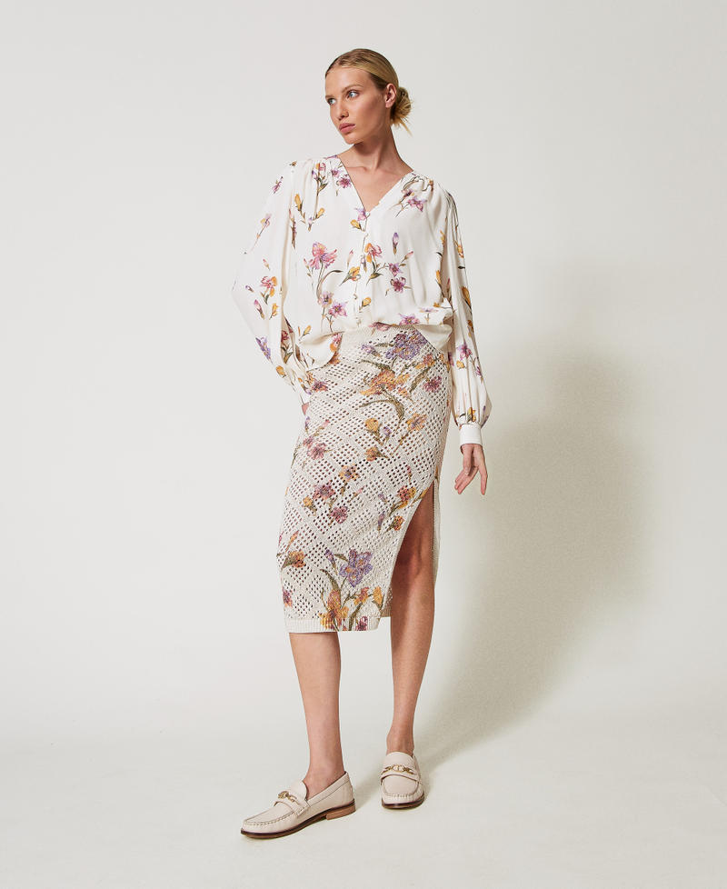 Hemd aus Cr&ecirc;pe de Chine mit Blumendessin Print Iris Multicolor / Perlmutt Frau 251TP2774_12329_T0