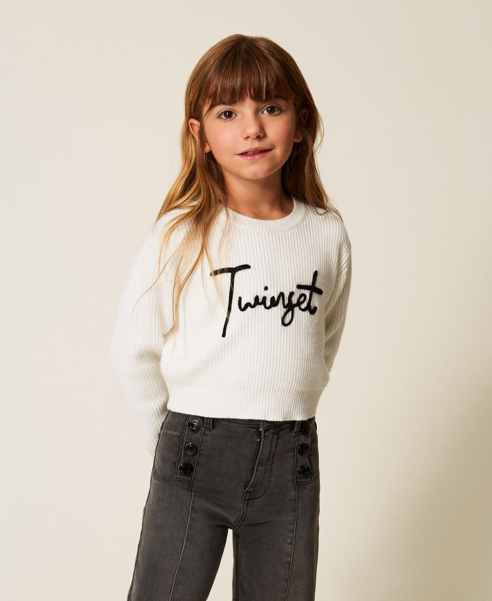 Girls’ jumper with embroidered logo