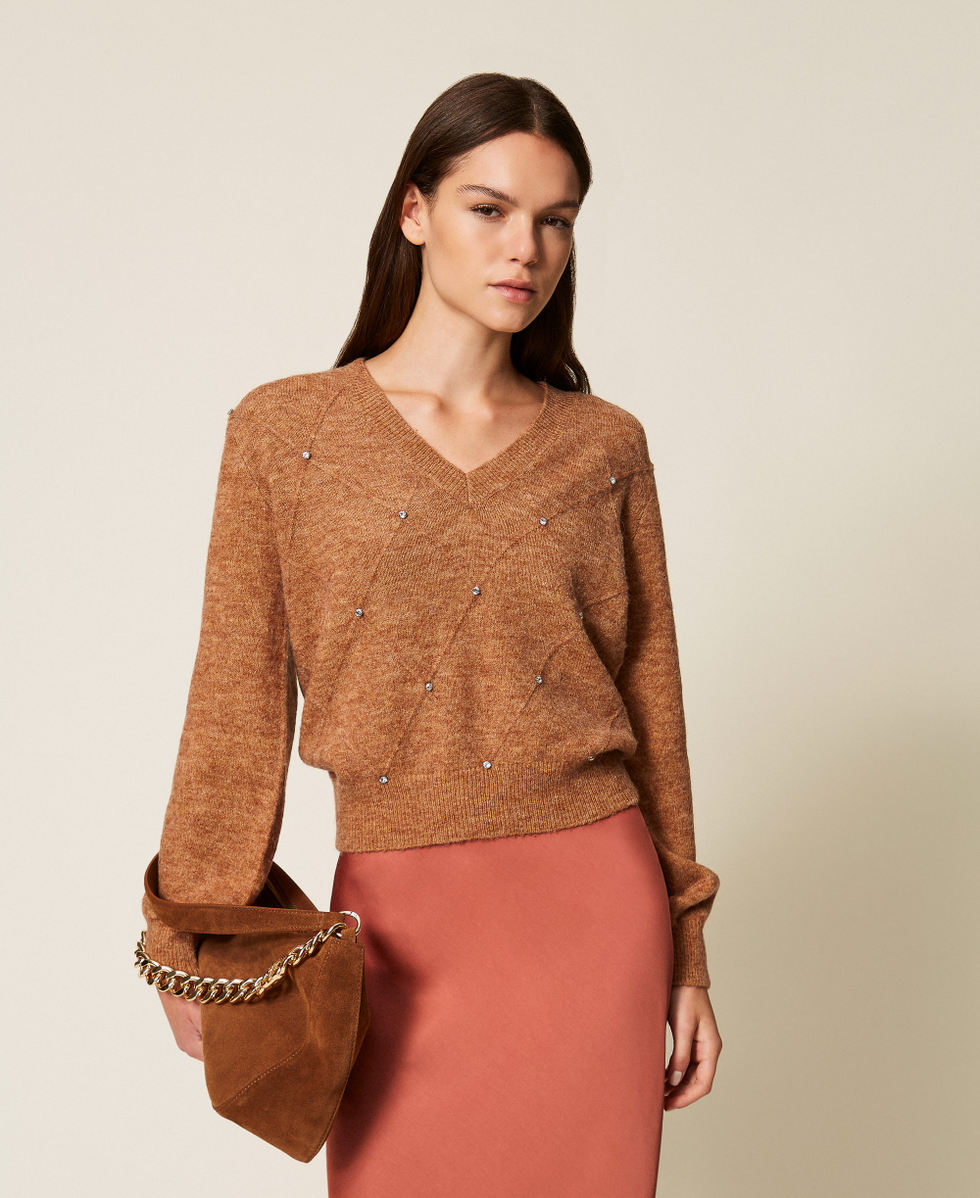 Pull avec losanges et broderie Camel Chin&eacute; Femme 252LL3ABB_12813_01