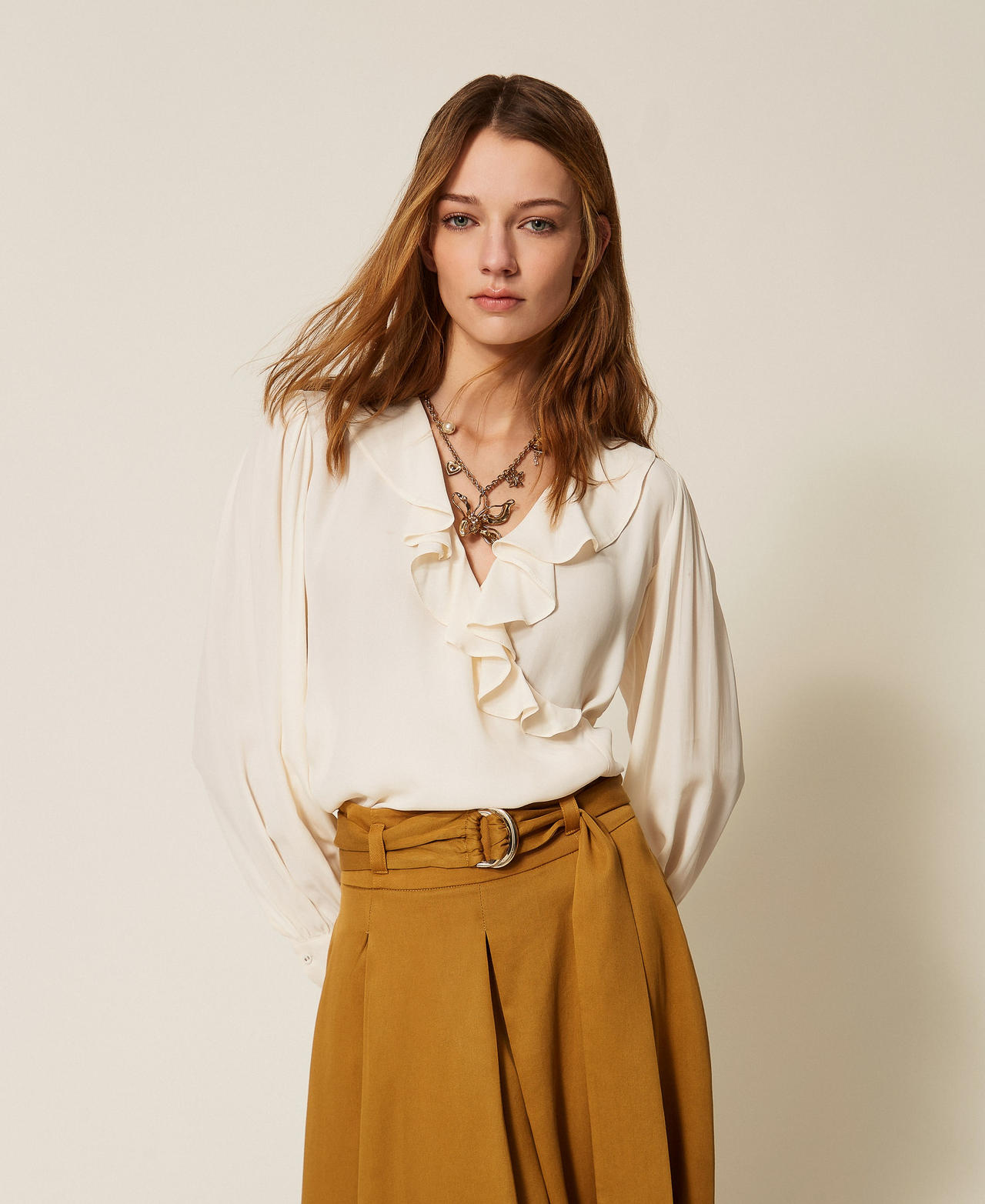 Blouse en crêpe de Chine avec volants