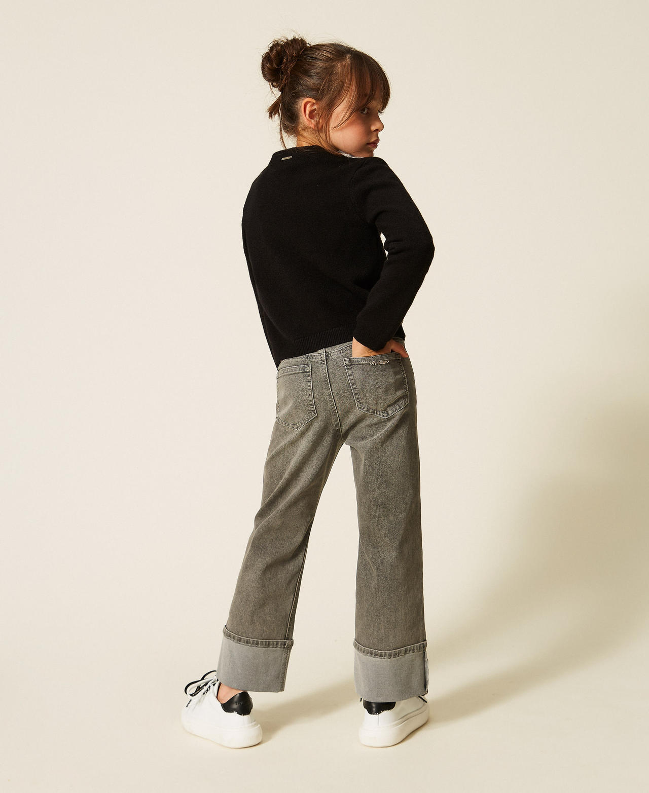 Gerade Jeans mit Aufschlag Denim-Grau M&auml;dchen 262GJ2220_01243_03