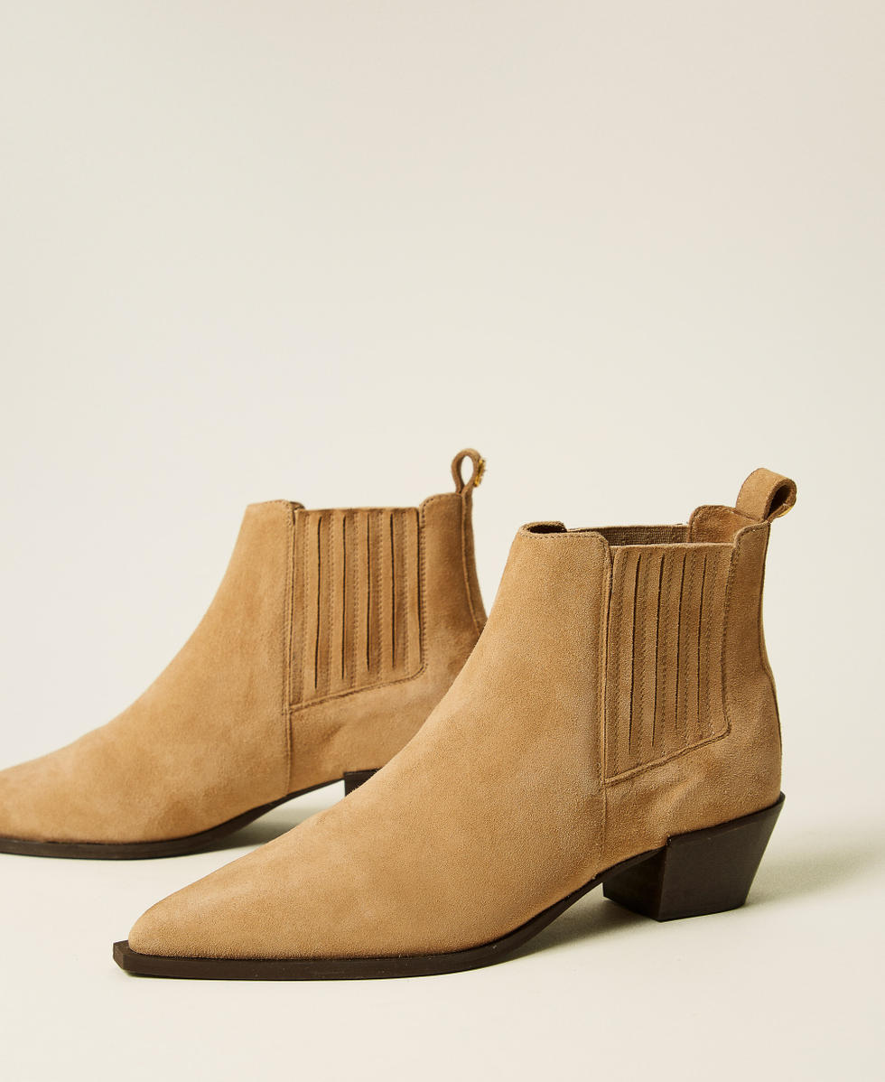 Suede leather Texas ankle boots Camel Woman 251TCP142_00044_02
