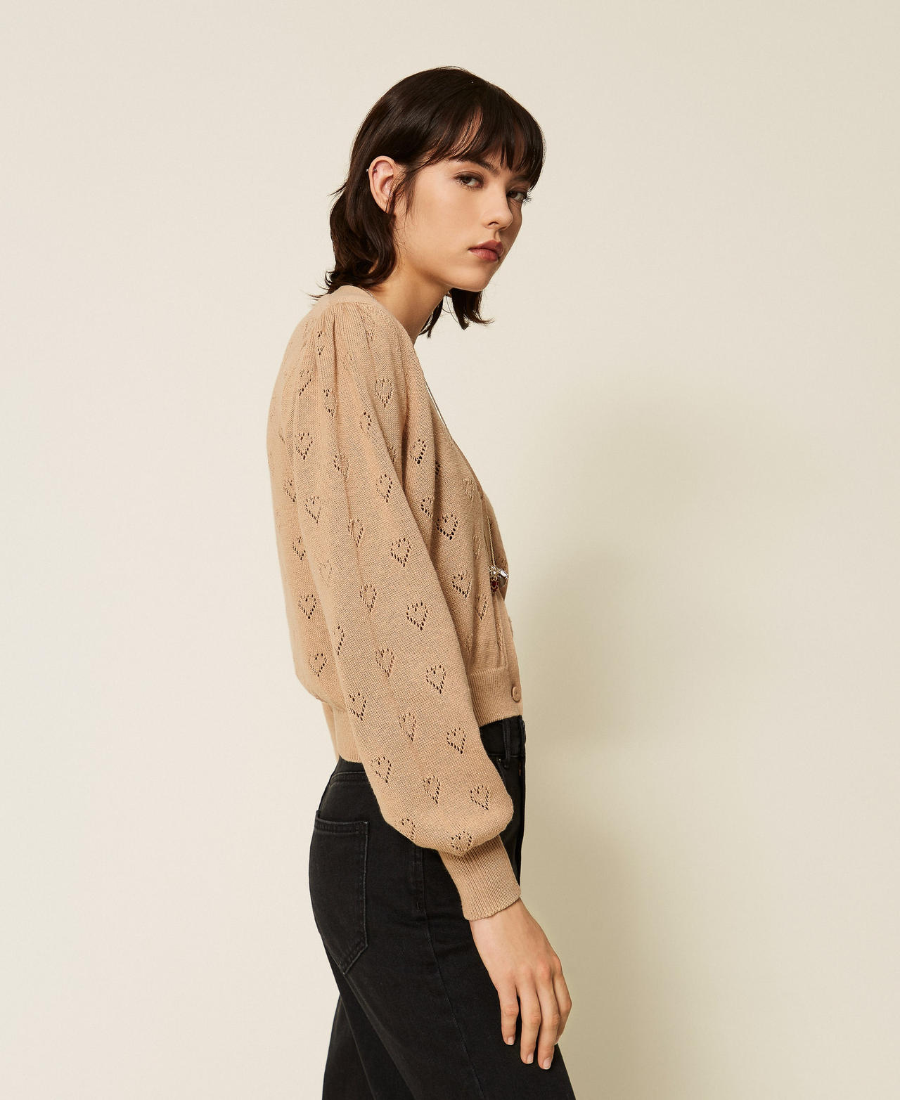 Knit cardigan with heart pattern Light "Tobacco Brown" Woman 262TP3023_13732_02