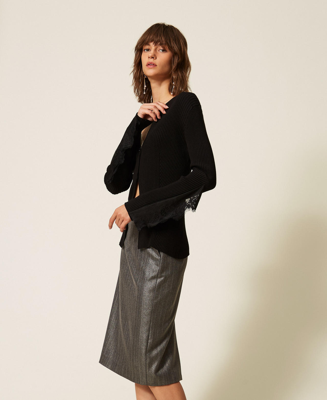 Pinstriped midi skirt Coated Anthracite Woman 262AP2434_13684_02