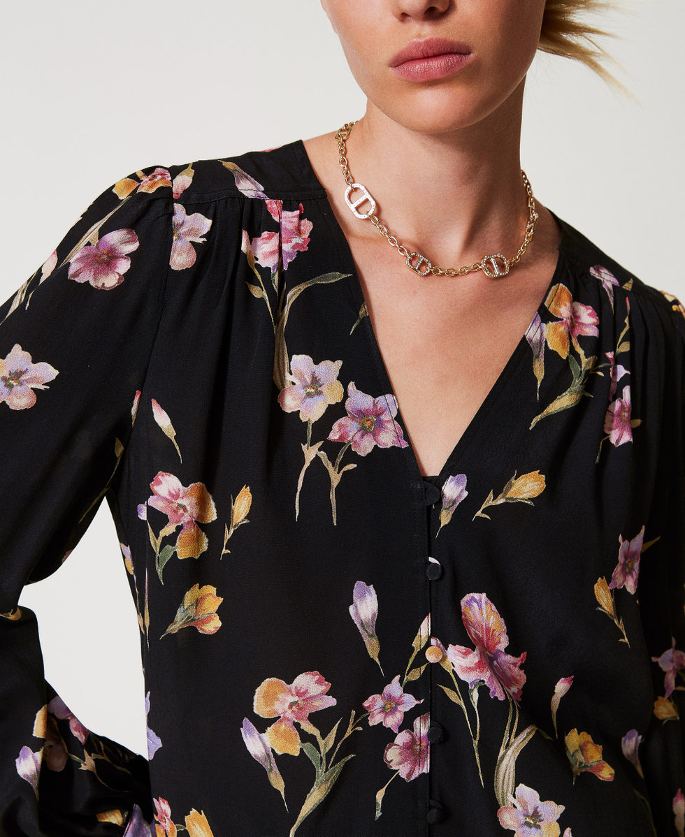 Cr&ecirc;pe de Chine floral shirt Multicolour/Black Iris Print Woman 251TP2774_12328_08