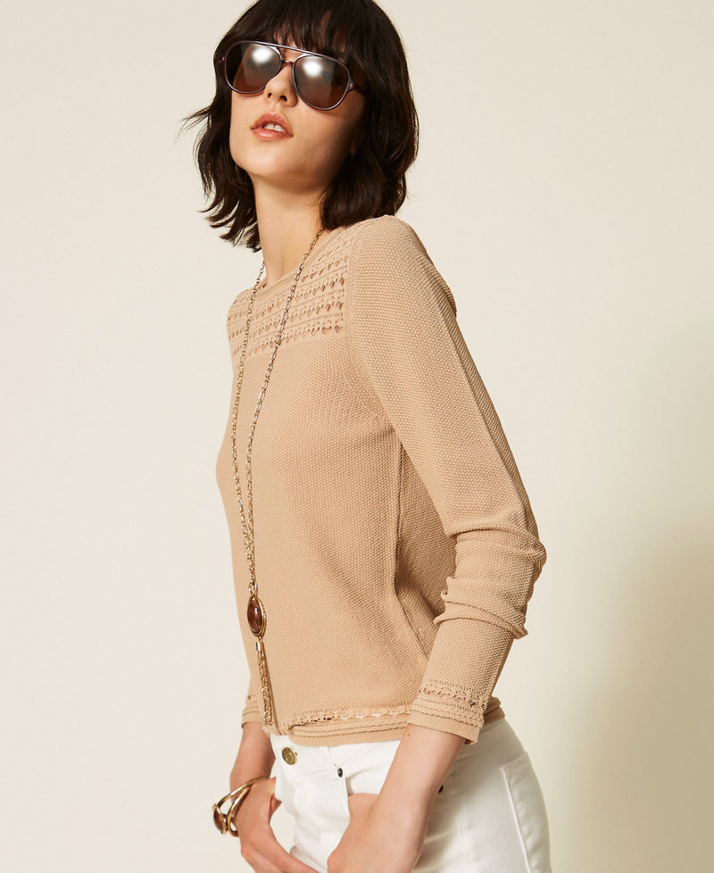 Rundhalspullover mit Zopfmuster Nougat Beige Frau 262TP3Q21_00519_04