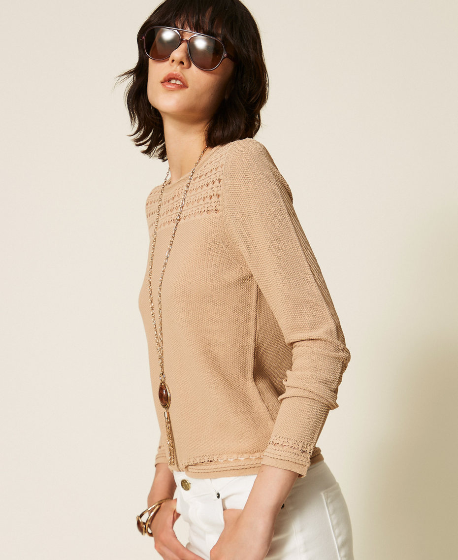 Rundhalspullover mit Zopfmuster Nougat Beige Frau 262TP3Q21_00519_04