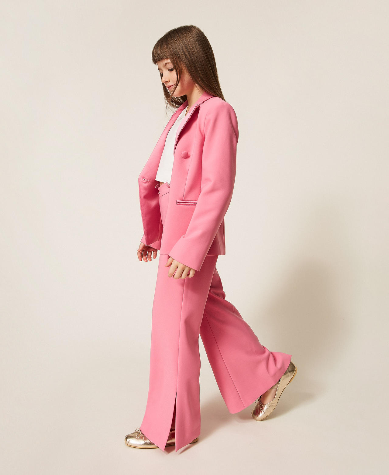 Flared-Hose aus Cr&ecirc;pe mit Schlitzen &bdquo;Aurora Pink&ldquo;-Rosa M&auml;dchen 261GJ2Q51_07207_02