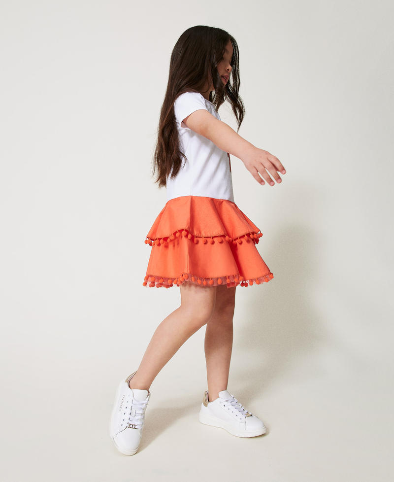 Robe courte avec volants et pompons Bicolore Ice/Sugar Coral Fille 251GJ242B_12256_02