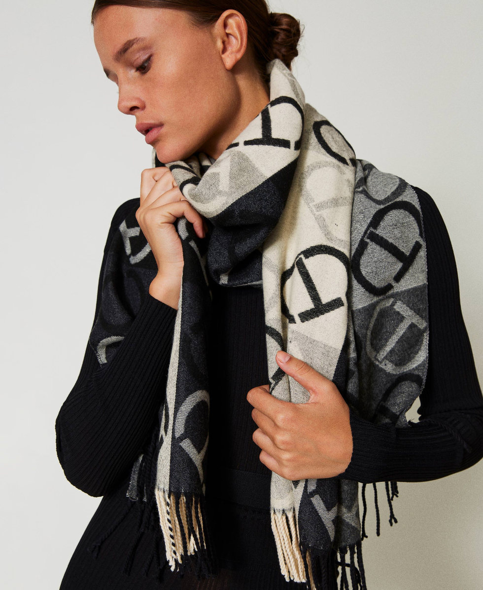 Jacquard wool cloth stole with Oval T Woman, Black | TWINSET Milano