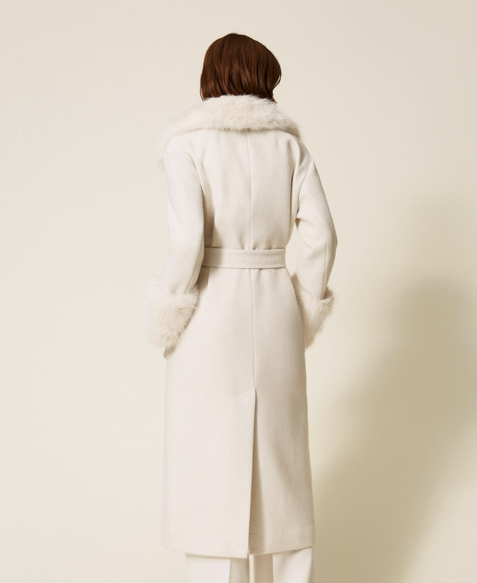 Manteau long en drap avec fausse fourrure Sel Poivre Neige/Argent Femme 252TT2040_12968_04
