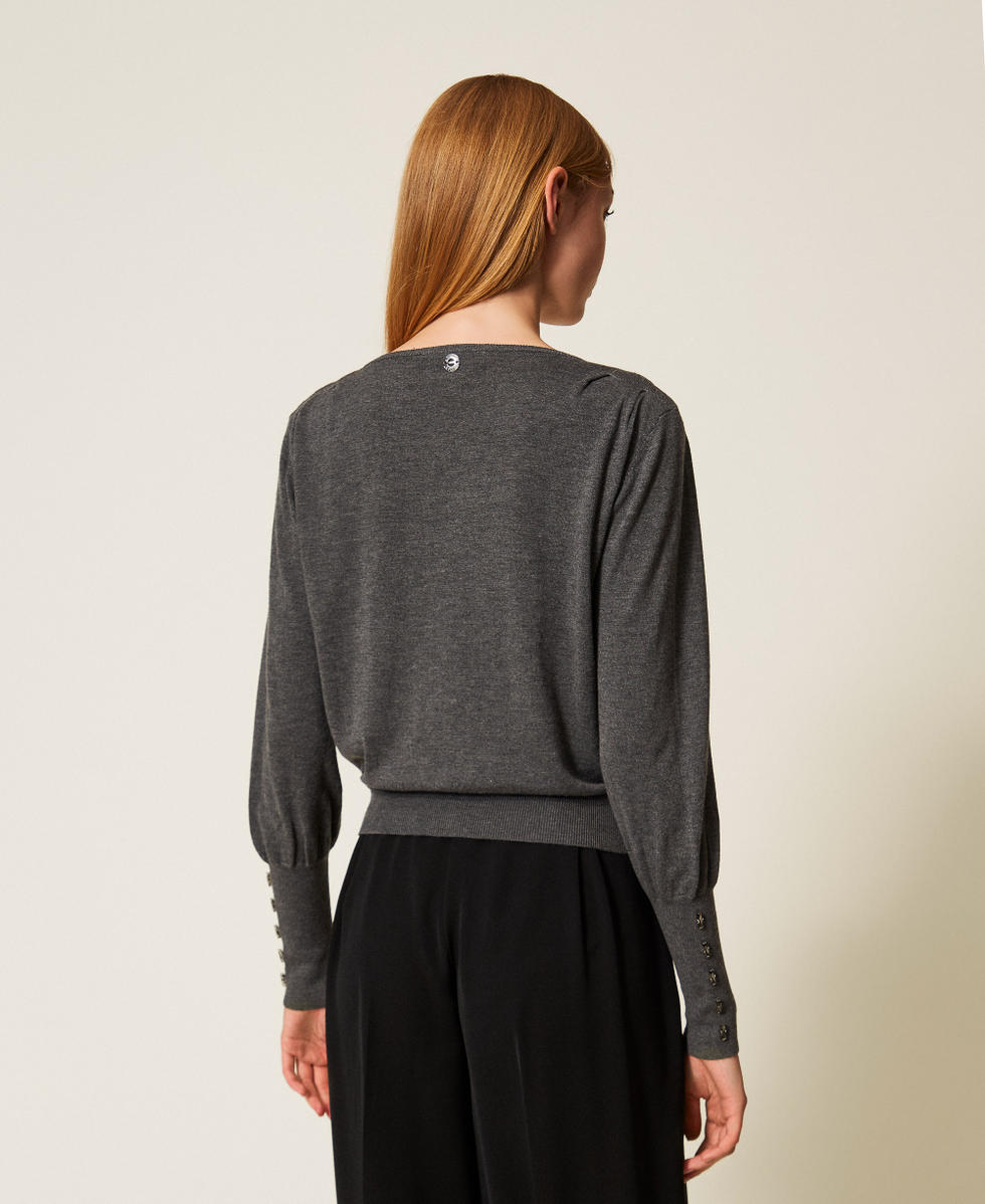 Pull avec drap&eacute; et broderies Gris moyen chin&eacute; Femme 252AP3051_0082M_03