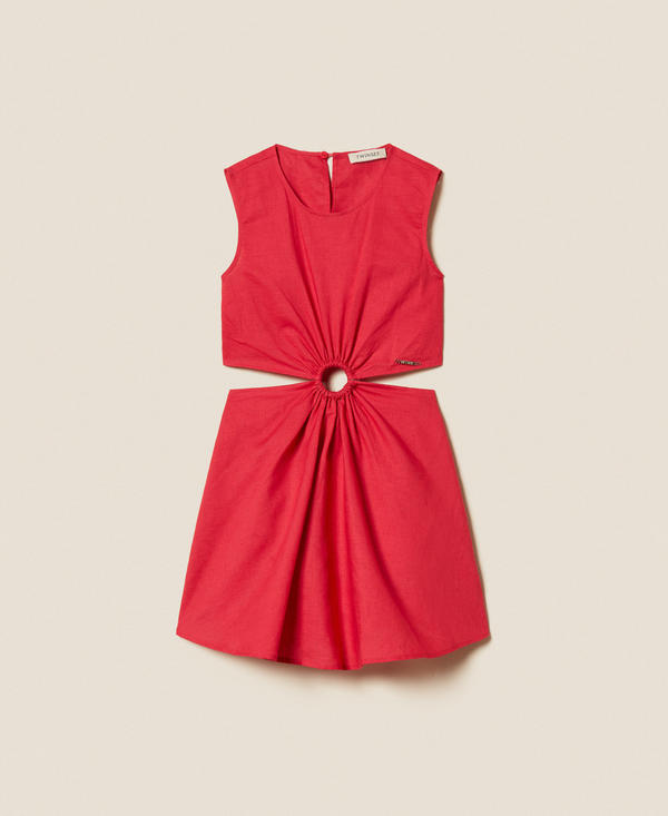 Short linen dress with cut-out