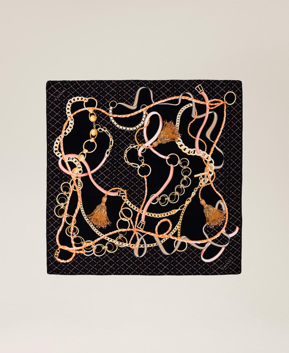 Pa&ntilde;uelo con estampado de cadena Estampado Charms Negro Mujer 261TA4420_13279_05
