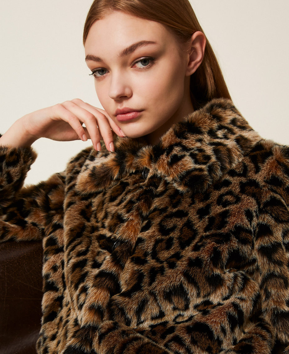 Animal print faux fur coat Black/Coffee Animal Print Jacquard Woman 252TP2110_12779_05