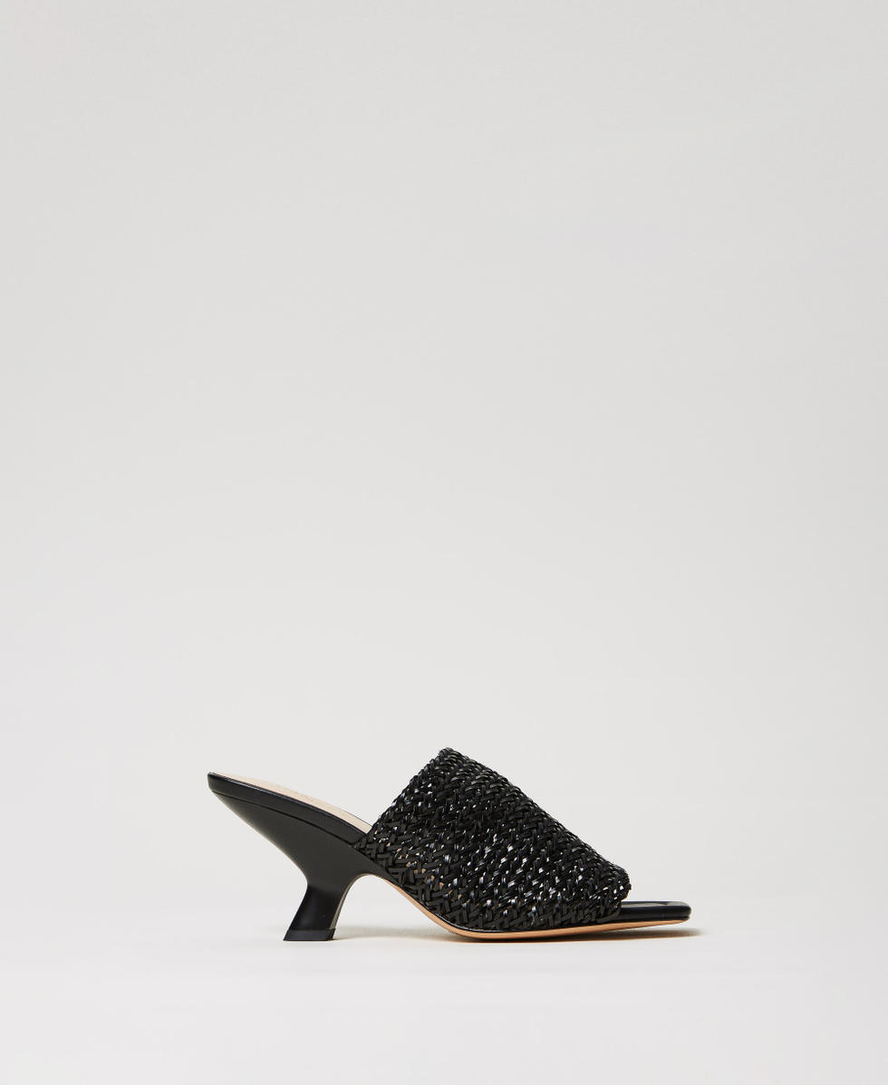 Mule sandals with a woven upper Woman, Black | TWINSET Milano