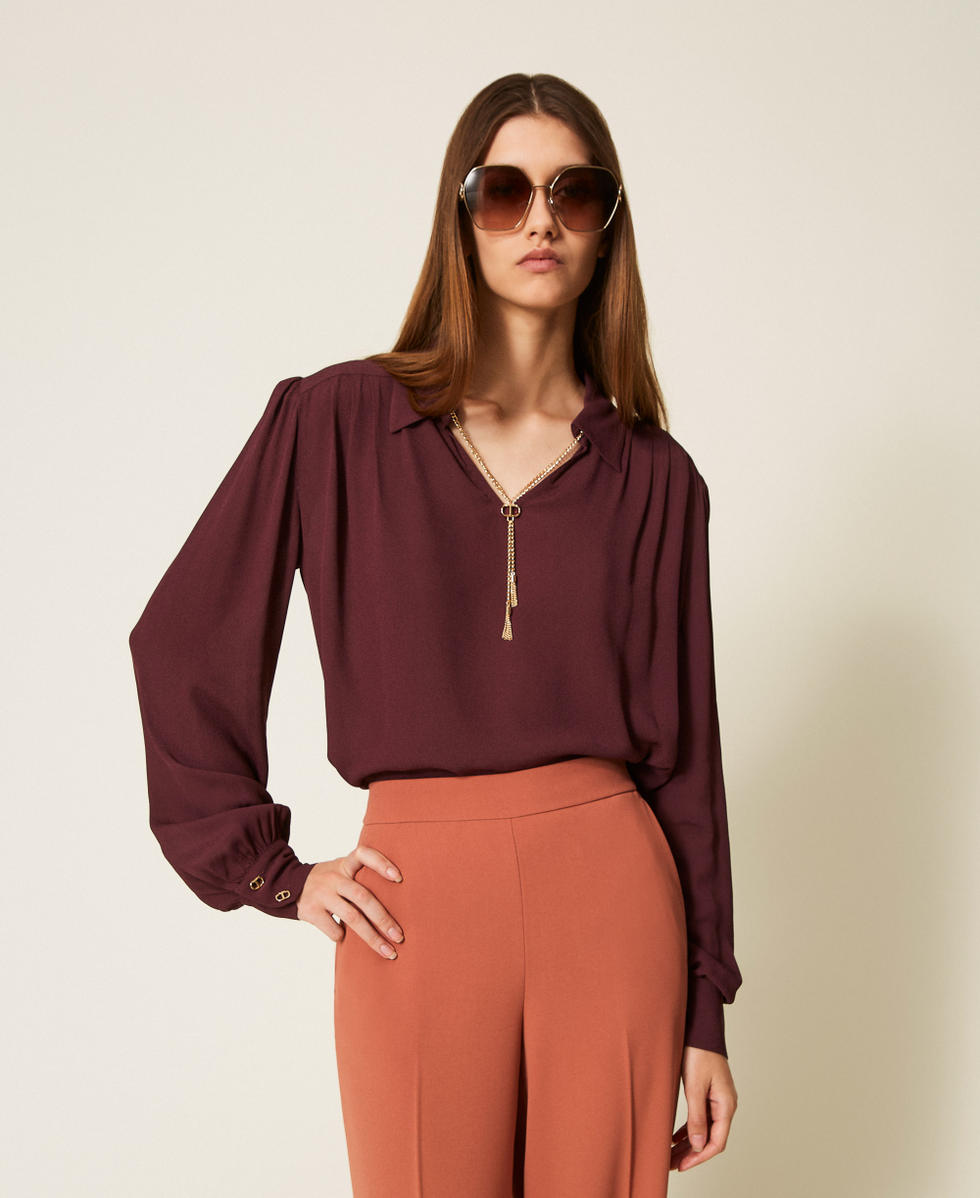 Blouse avec fronces et chaîne Oval T Violet « Winetasting » Femme 252TP2291_05609_01