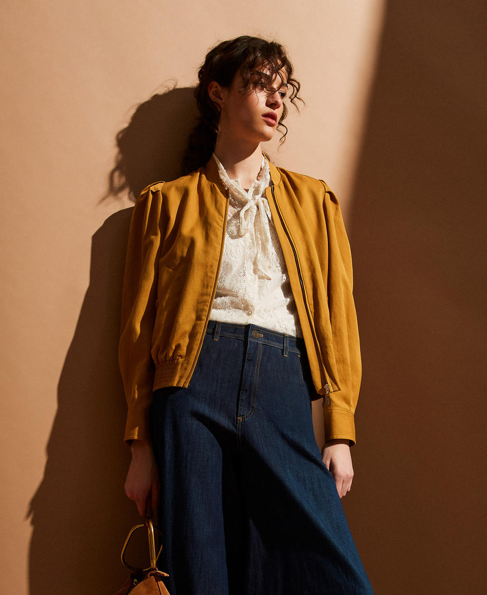 Gabardine jacket with gathering