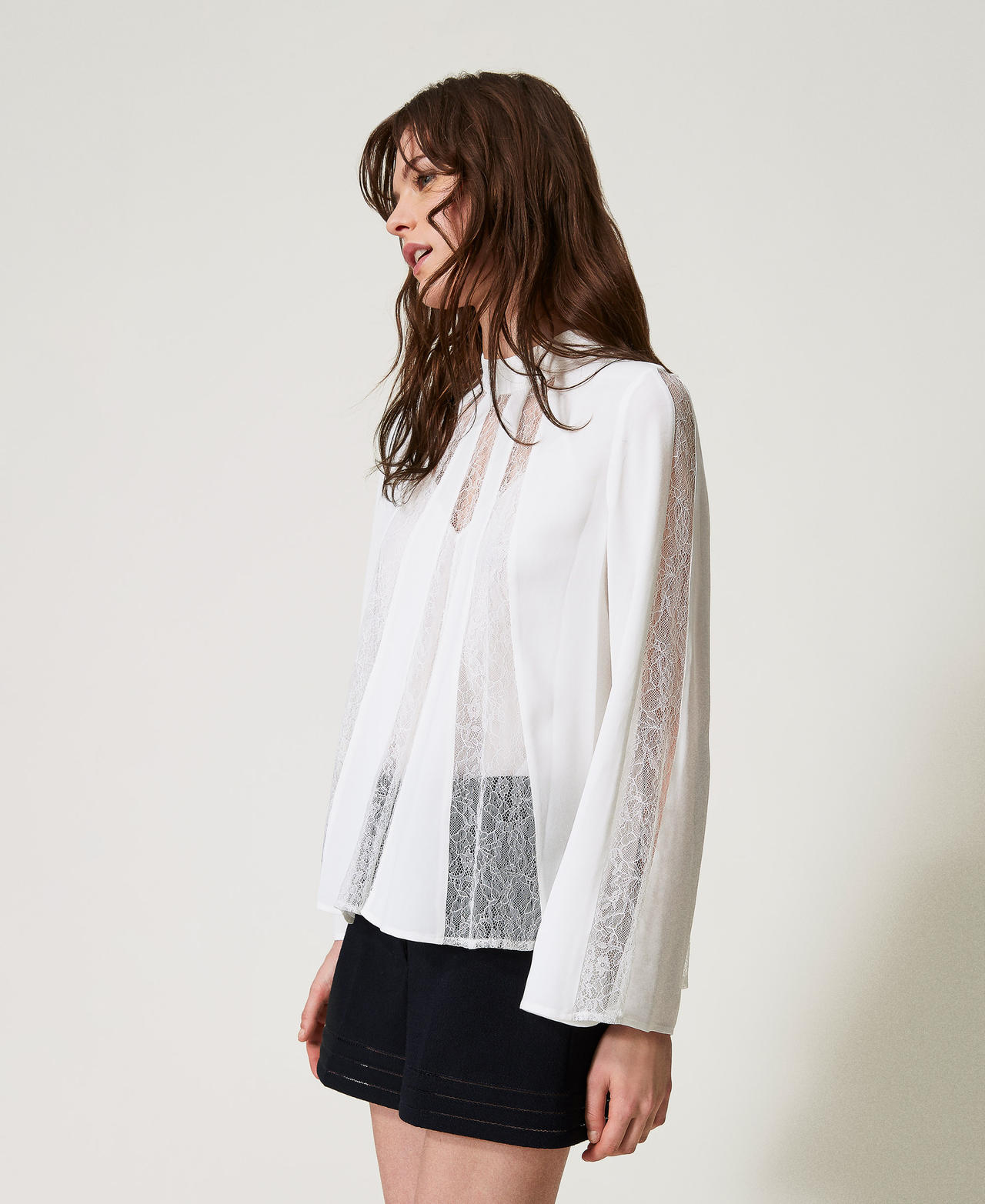 Blusa in crêpe con pizzo Bianco Neve Donna 251TP2413_00282_02