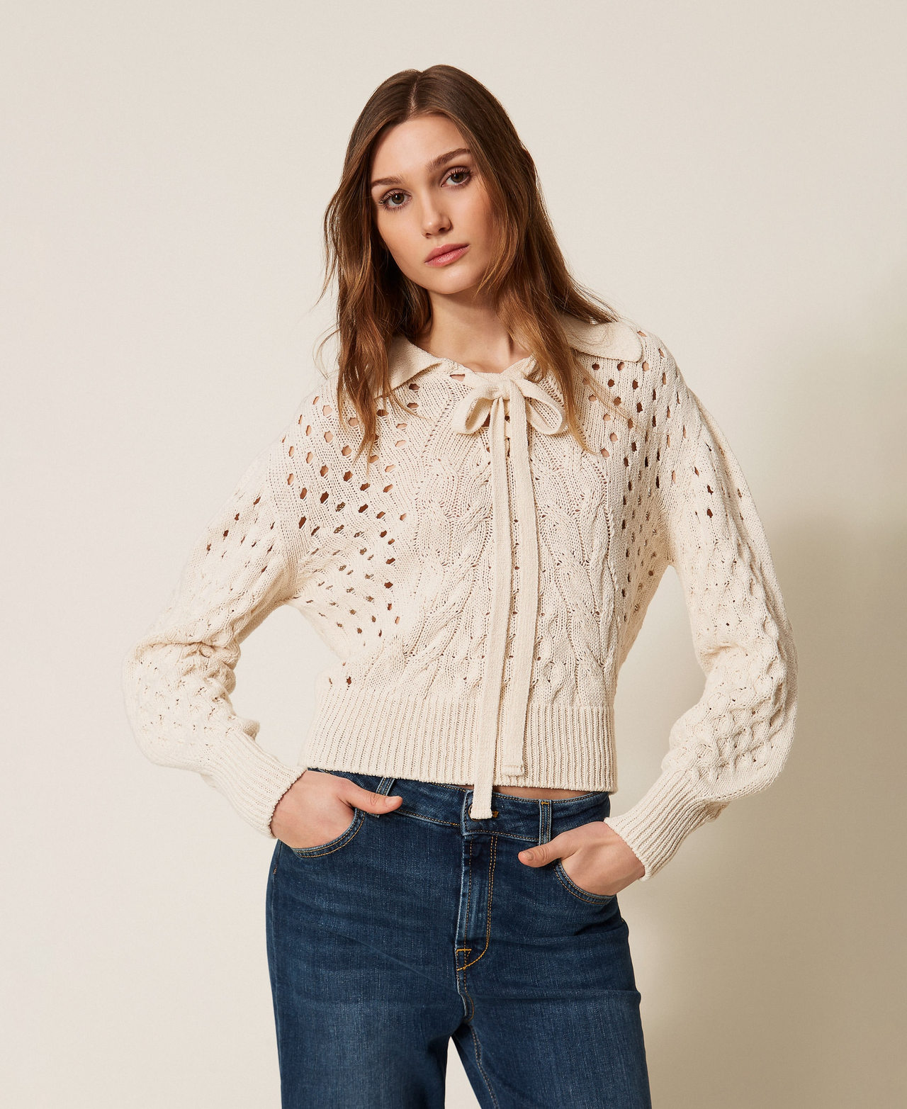Cable knit jumper with bow "Parchment" Beige Woman 261TP3492_07222_01