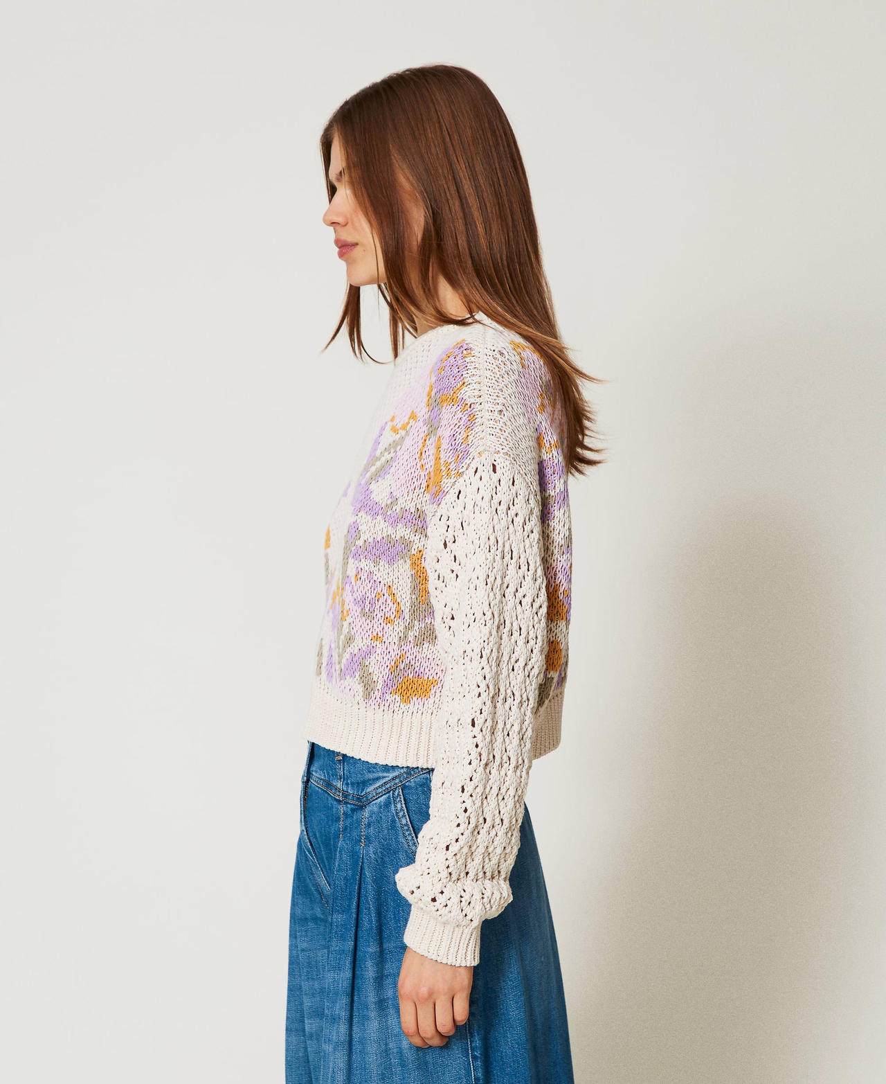 Jacquardpullover mit Blumendessin Flowers-Jacquard, schneeweiß Frau 251TP3611_12359_02