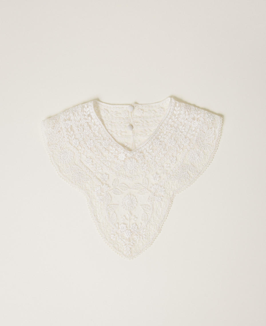 Kragen aus Makramee-Spitze Weiß Schnee Frau 252TS5FAA_00282_01