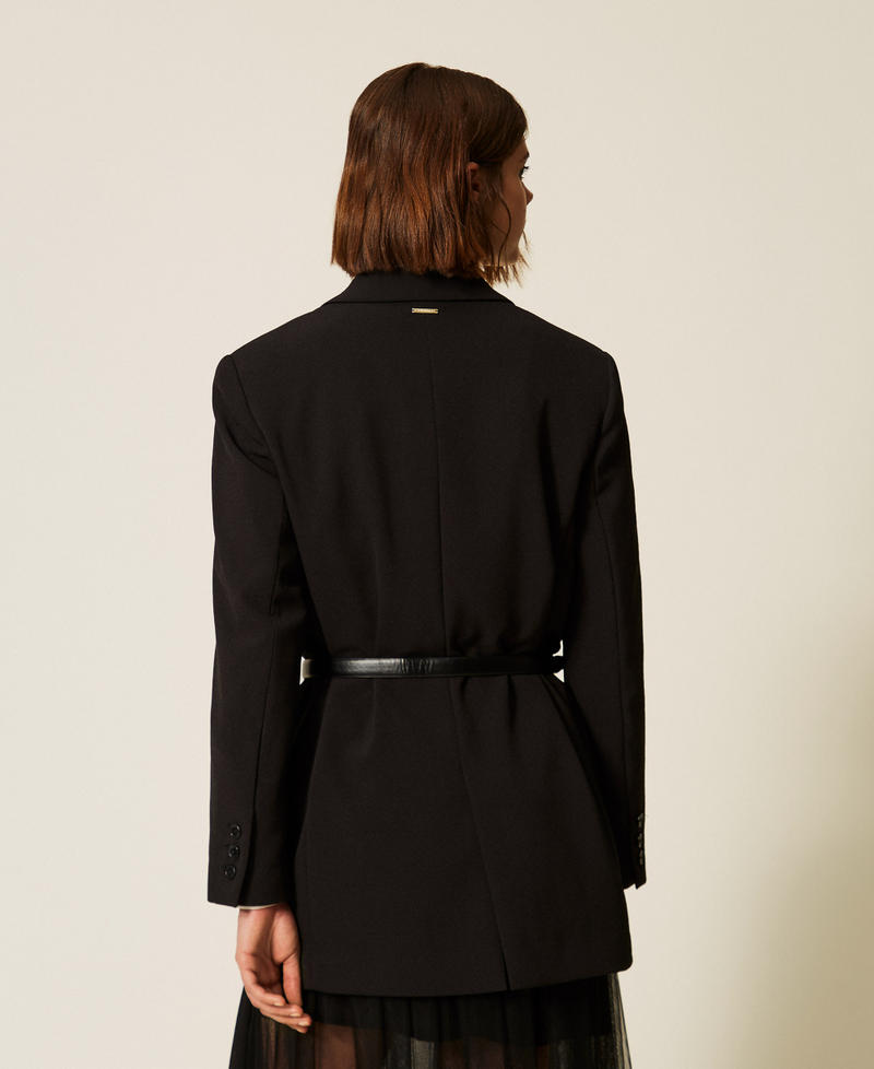 Chaqueta blazer de cady con cintur&oacute;n Negro Mujer 262LI2DQQ_00006_03