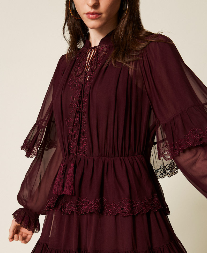 Vestido corto de georgette con bordado Morado «Winetasting» Mujer 252TS2296_05609_04