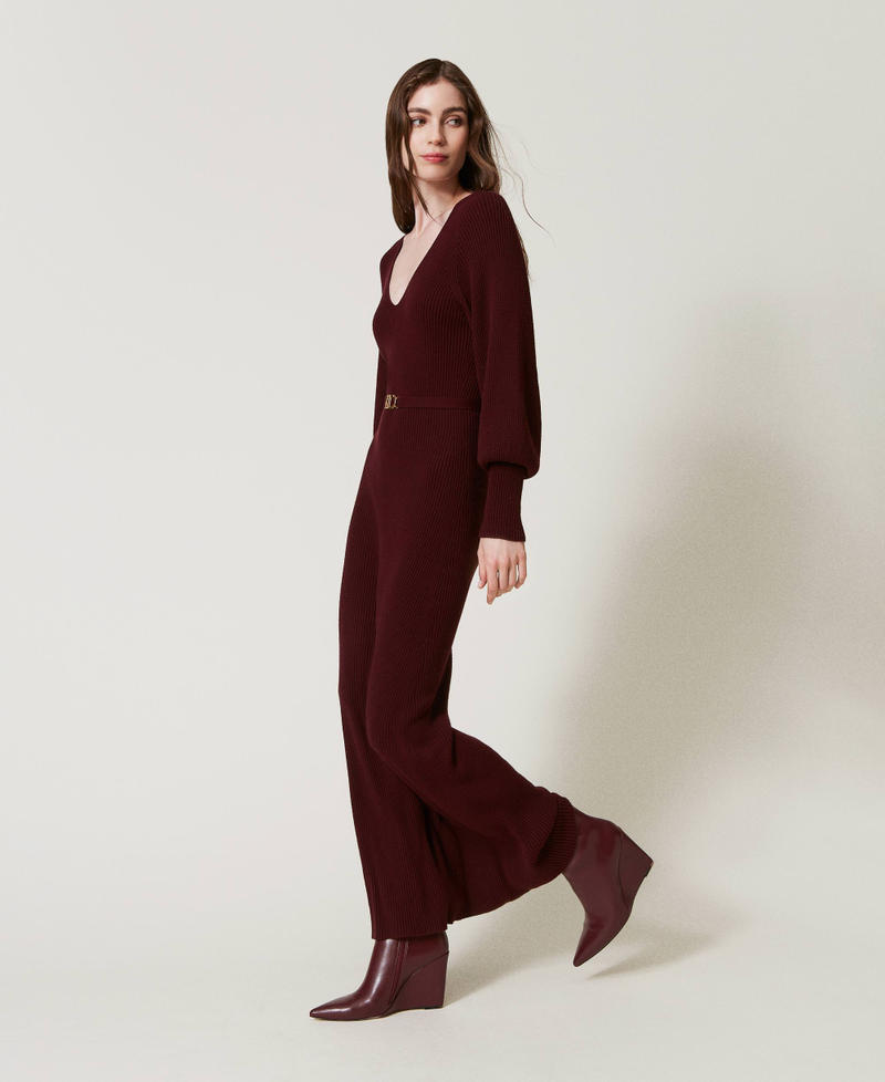 Bottines avec semelle compensée et étiquette siglée Bordeaux Femme 242TCP162_00020_0S