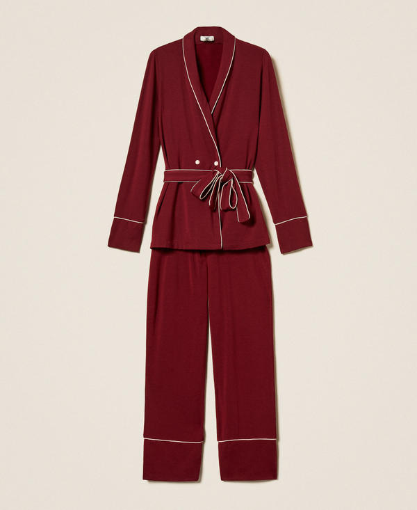 Pijama de hombre con cinturón