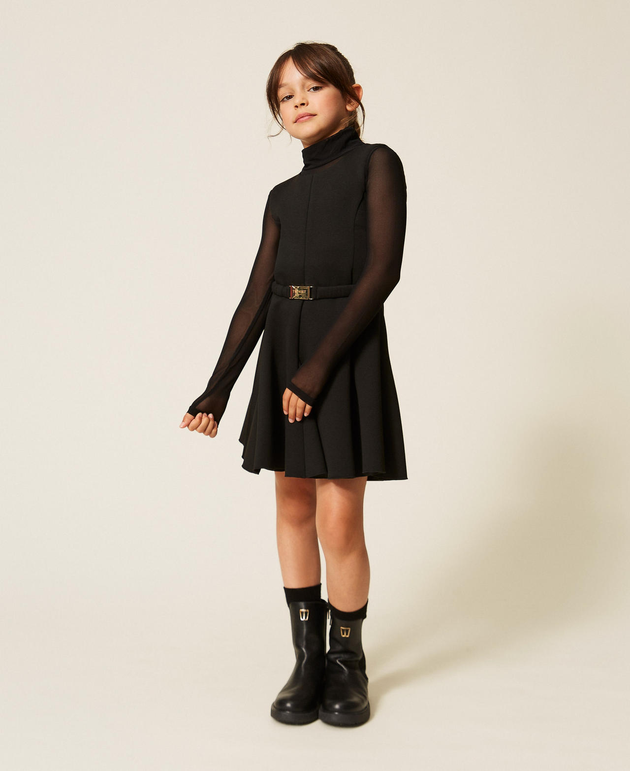 Robe courte en scuba